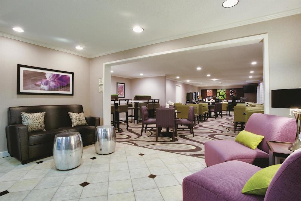 La Quinta By Wyndham Harrisburg Airport Hershey Buitenkant foto